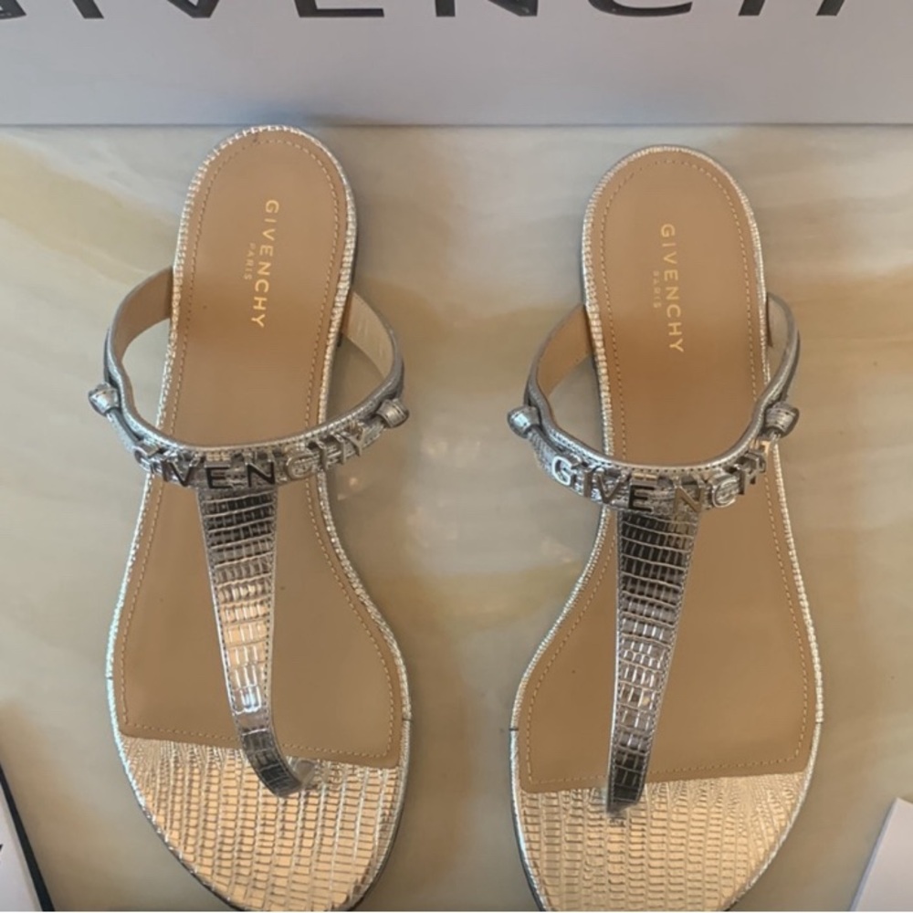 Authentic Givenchy Sandals In Silver Leather! Per… - image 4